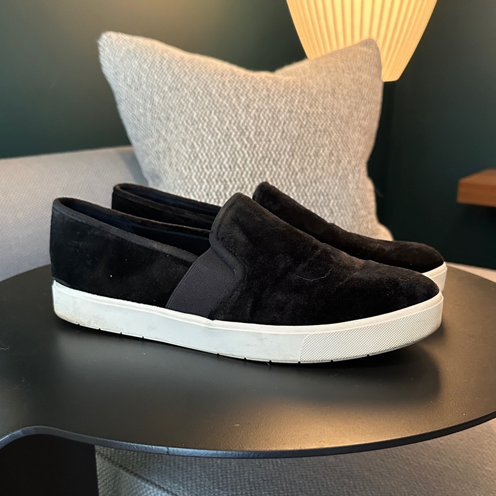 Vince Black Slip-On Women's Sneakers